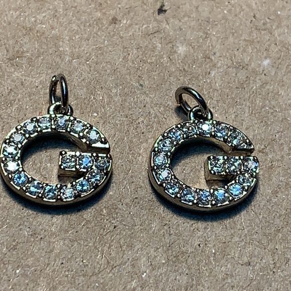 Vintage rhinestone letter G pendant or charm. - Picture 6 of 7